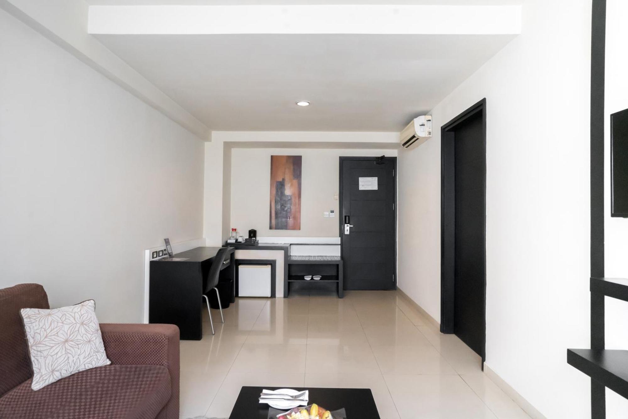 Aston Denpasar Hotel & Convention Exterior foto